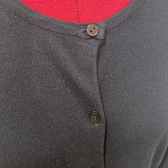 CROFT & BARROW cardigan #1380, size medium - Picture 2 of 8